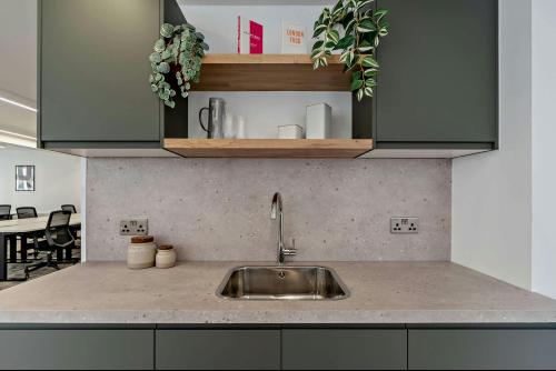 60 Cheapside, City, London, EC2V