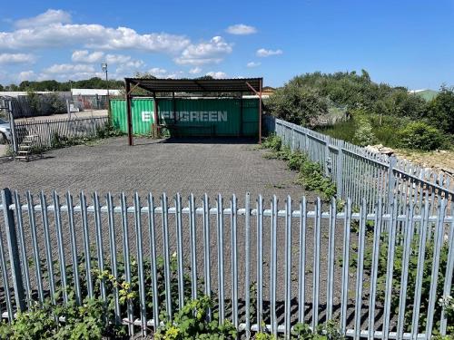 Yard 10, Woodbridge Road Industrial Estate, Sleaford, Lincs, NG34