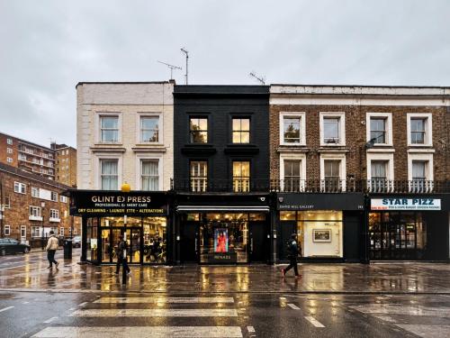 343 Ladbroke Grove, Kensington, London, W10