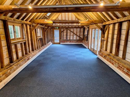 Stewarts Barn, Castle Lane, West Grinstead, Horsham, RH13
