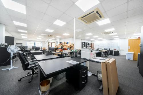 Unit 2 Colne Way, Colne Way Court, Watford, WD24