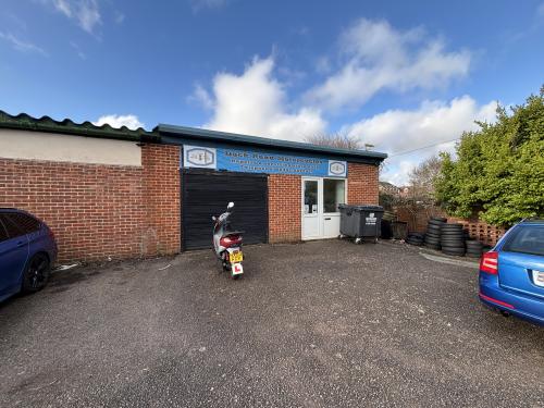 2 Dock Road, Gosport, PO12