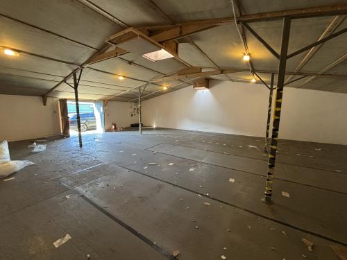 Unit 3 Brooks Green Farm, Brooks Lane, Bosham, Chichester, PO18