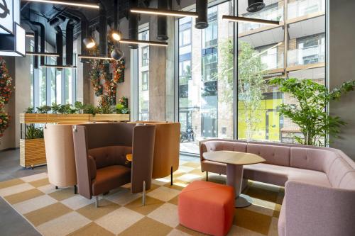 Tiller & Lock, 250 City Road, Clerkenwell, London, EC1V