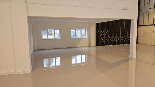7 - 9 Montrose Road, Dukes Park Industrial Estate, Chelmsford, CM2
