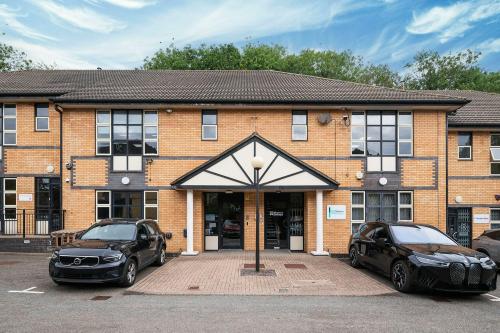 Unit 6 The Progression Centre, Mark Road, Hemel Hempstead, HP2