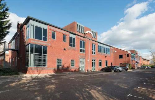 3 Waterside Court, Waterside Drive, Langley, Slough, SL3