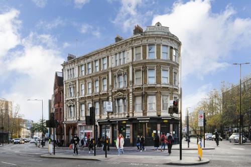 359 Goswell Road, Angel, London, EC1V