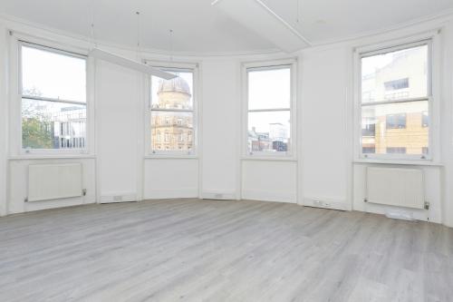359 Goswell Road, Angel, London, EC1V