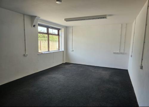 Unit 1, Bosprowal Farm Units, Penhale Road, Camborne, TR14