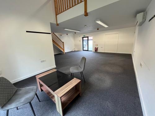 2 Oak House, Vale View Business Units, Crown Lane South, Ardleigh, CO7