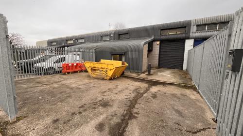 Unit 7, Newlands End, Laindon North, Basildon, SS15