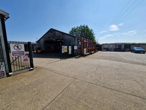 Court Lane, Court Lane Farm, Tonbridge, TN11