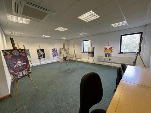 Unit 8 Somerville Court, Banbury Business Park, Banbury, OX17
