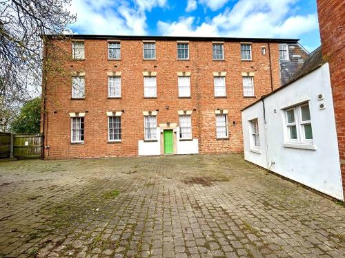 21 Horse Fair, Banbury, OX16