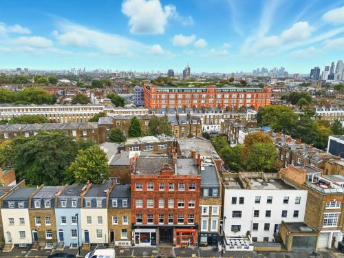 Suite B Maples Business Centre, 144 Liverpool Road, Islington, London, N1