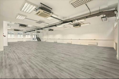 Suite A Maples Business Centre, 144 Liverpool Road, Islington, London, N1