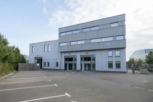 Unit 5 Ikon, 2 Purley Way, Croydon, CR0