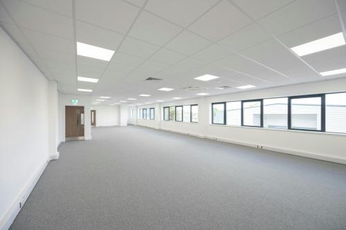 Unit 9, Metroplex Park, Red Lion Road, Tolworth, KT6