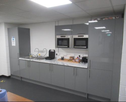 Unit B, Gresham Way Industrial Estate, Durnsford Road, Wimbledon, London, SW19