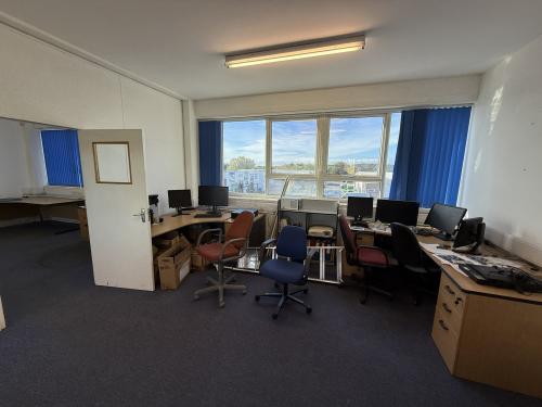 Unit 25, Solent Industrial Estate, Shamblehurst Lane South, Hedge End, Southampton, SO30