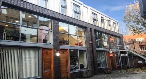 Unit 4 & 10, Turnham Green Terrace Mews, Chiswick, London, W4