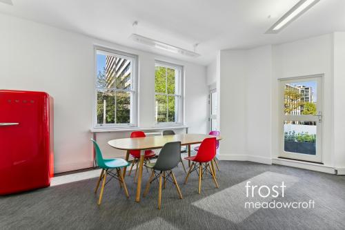 7 Lyric Square, Hammersmith, London, W6