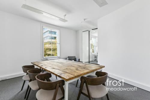 7 Lyric Square, Hammersmith, London, W6
