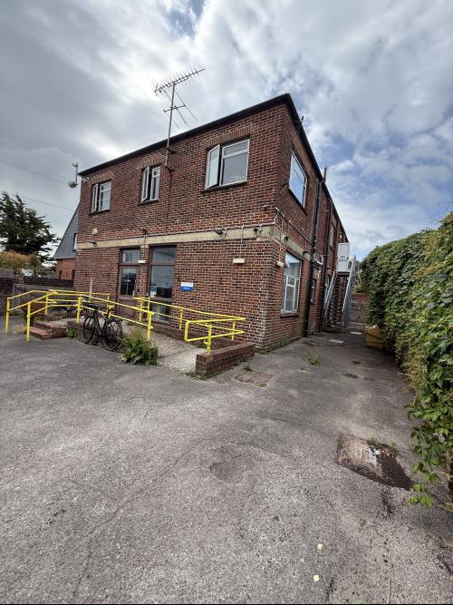 135A Park Road, Worthing, BN11
