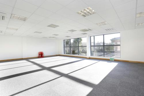 5 Teal Court, Anglo Office Park, White Lion Road, Amersham, HP7