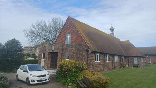 St Thomas Church, Minnis Road, Birchington, CT7