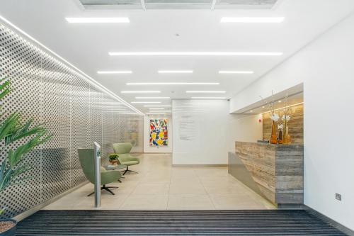 69 Leadenhall Street, City, London, EC3A