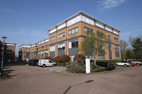 2 Waterside Drive, Theale, Reading, RG7