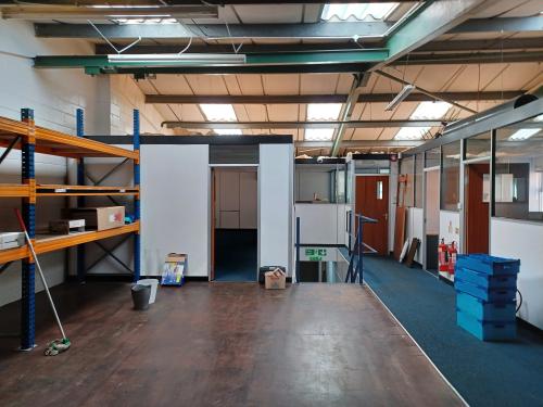 Unit 5, Rutherford Way Industrial Estate, Rutherford Way, Crawley, RH10