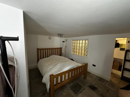 2 Bellevue Terrace, Southsea, PO5