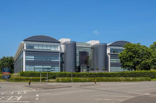 Imperium, Imperial Way, Reading, RG2