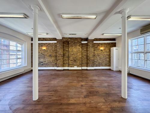 32-33 Gosfield Street, Fitzrovia, London, W1W