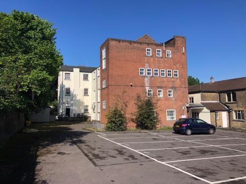 Suite 4 St Agnes House, Cresswell Park, Blackheath, London, SE3
