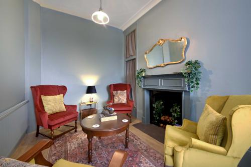 25 High Street, High Wycombe, HP11