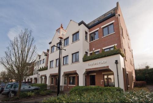 1 Twyford Place, Lincolns Inn Office Village, Lincoln Road, High Wycombe, HP12