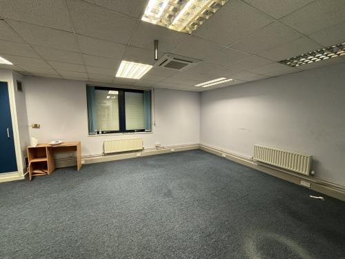 Unit 2, Mountbatten Business Centre, Millbrook Road East, Southampton, SO15