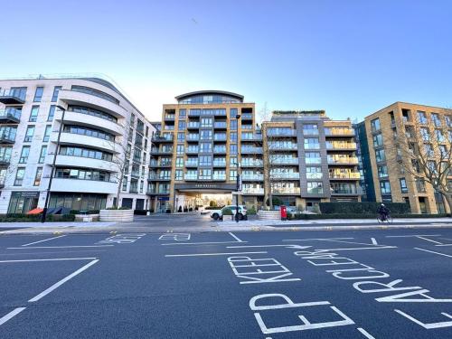 Unit 2 Kew Bridge Piazza, Kew Bridge Road, Brentford, TW8