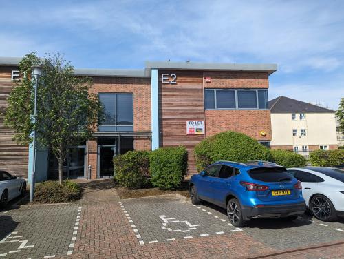 E2 Yeoman Gate Office Park, Yeoman Way, Worthing, BN13