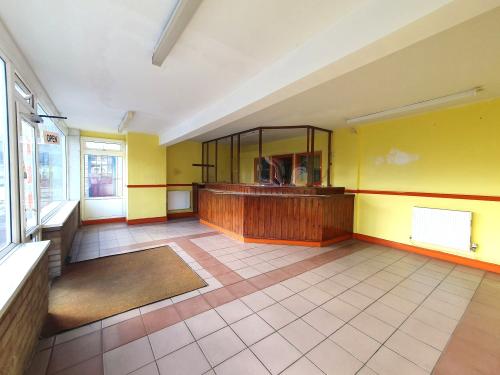 14 Black Bourton Road, Carterton, OX18