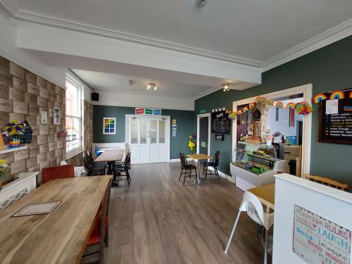 130 Colley Gate, Halesowen, B63