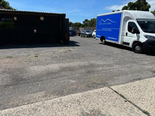 Batchmere Workshops, First Avenue, Batchmere, Chichester, PO20