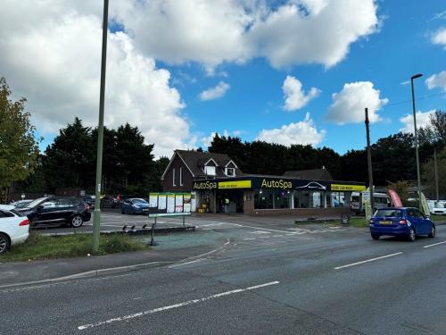 133-145 Botley Road, North Baddesley, Southampton, SO52