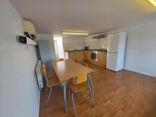 Unit 3, 17 Argall Avenue, Leyton, London, E10