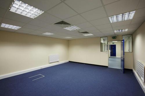 Meadow View Court, 199-215 Cardiff Road, Reading, RG1