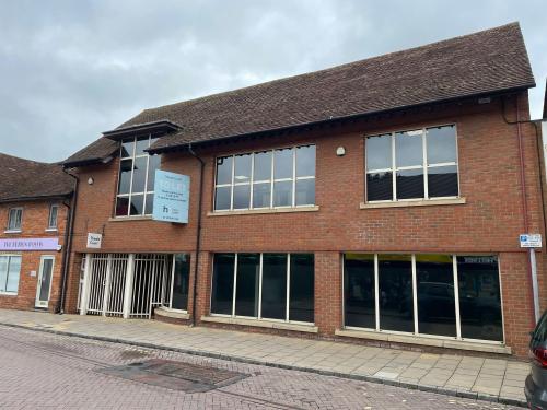 Theale Court, 11-13 High Street, Reading, RG7